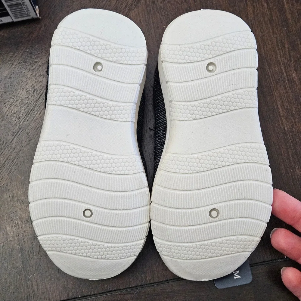 Magellan Moc Toe Shoes Toddler Boys 9 Grey NEW Knit Memory Foam Slip On Loafers